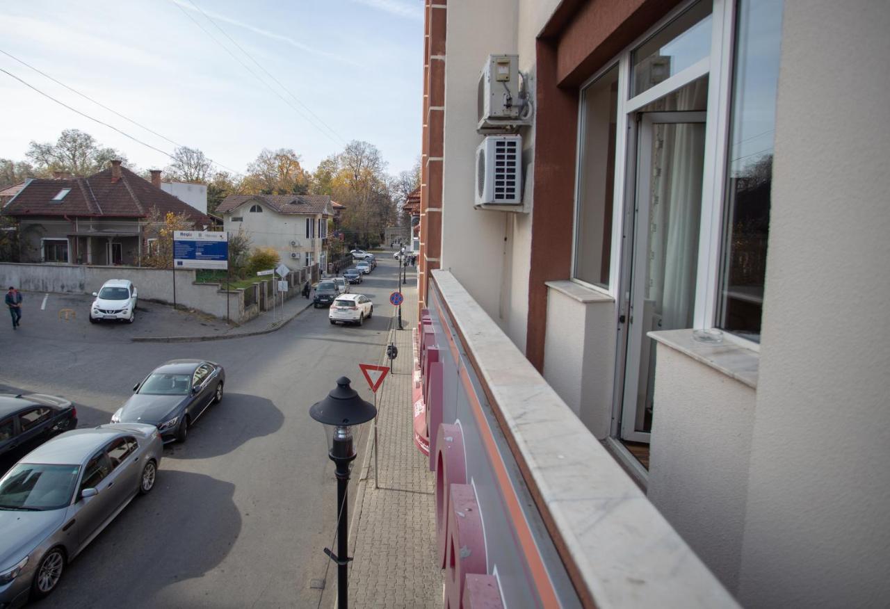 Casa Alex Ξενοδοχείο Târgu Jiu Εξωτερικό φωτογραφία
