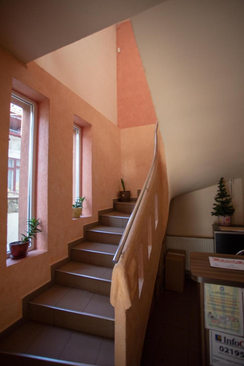 Casa Alex Ξενοδοχείο Târgu Jiu Εξωτερικό φωτογραφία